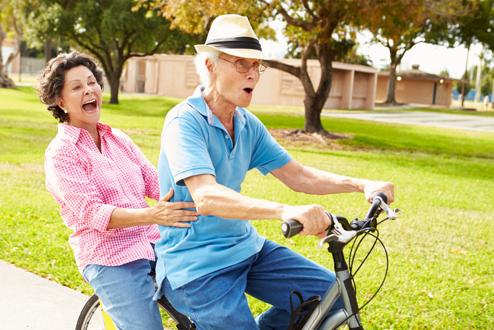 Exploring the Differences Between Independent and Assisted Living